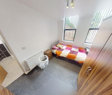 4 bedroom house to rent - Photo 1