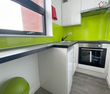 Studio to rent - Photo 1