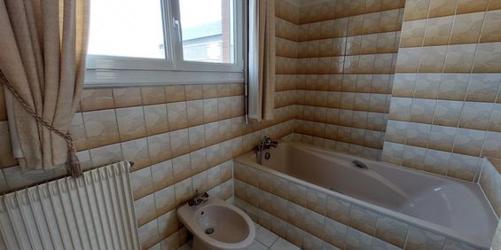 Location Maison 5 pièces 107m² ST NICOLAS D ALIERMONT 76510 - Photo 3