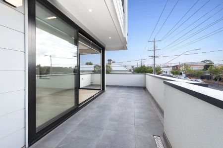 54 Smith Street, Kensington. - Photo 2