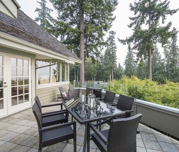 5515 Parthenon Place apartment — West Vancouver, BC (4-Bedroom) - 4 Bedroom - Photo 6