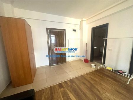 Apartament 2 camere Mobilat Utilat, Ilie Petre, 300 Euro - Fotografie 3
