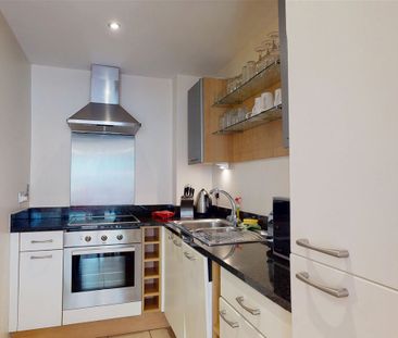 The William Bligh, The Gasworks, Grand Canal Dk, Dublin 4 - Photo 5