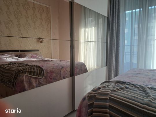 Inchiriere 2 camere, cu loc de parcare, zona Campus - Photo 1