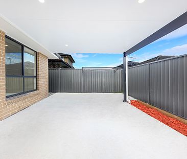 Beautiful House in Marsden Park&excl;&excl; - Photo 4