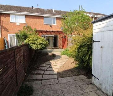 Holland Way, Newport Pagnell, Buckinghamshire, MK16 - Photo 3