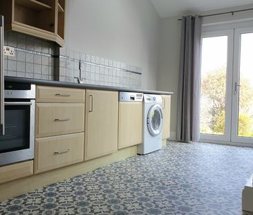 4 Bed Semi-Detached House, Abbey Road, NG2 - Photo 5