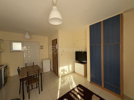 Studio/Γκαρσονιέρα για ενοικίαση Σύνορα - Αστυνομικά - Νοσοκομείο (Πάτρα) - Photo 5