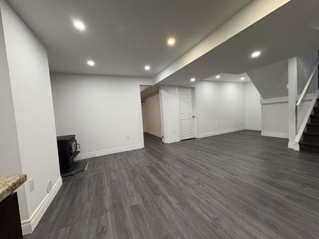 For Lease - 21 Natanya Boulevard Unit# Lower, Georgina, Ontario - Photo 4