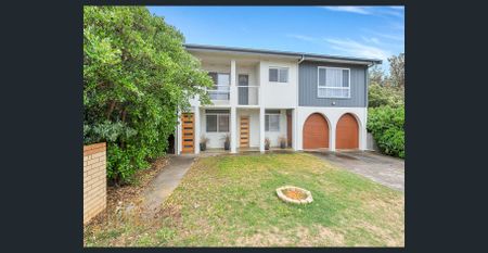 Beachside Living on Hero Avenue - Photo 2