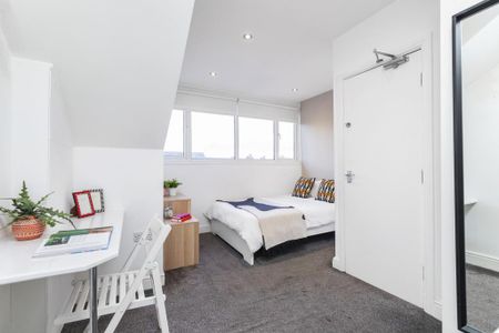 6 bedroom house to rent - Photo 5