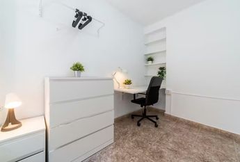 Carrer Verge de lOlivar, Torrent, Valencian Community 46900