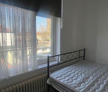 Room in a Shared House, Athelstone Road, HA3 - Photo 3