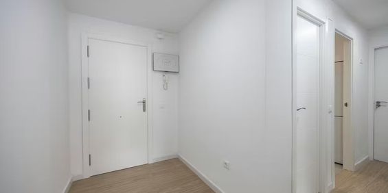 Avinguda del Cardenal Benlloch, Valencia, Valencian Community 46021 - Photo 3
