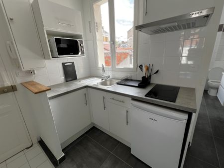 Location Appartement 2 pièces 31m² ST MAUR DES FOSSES 94210 - Photo 4