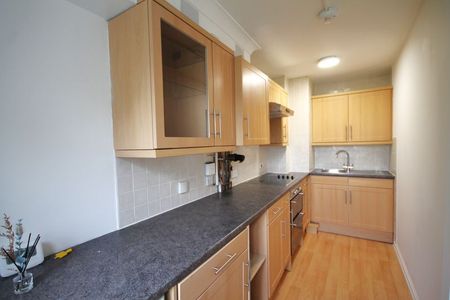 Doric Close, Emsworth - Photo 5