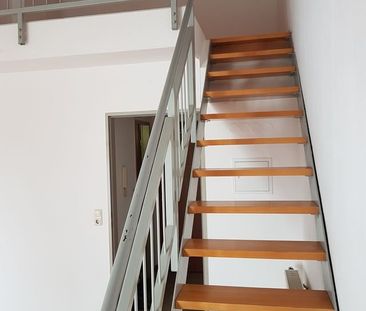 Innenstadtnahe 1 Zimmer-Wohnung mit Galerie und Balkon - Photo 1