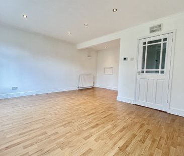 St. Peters Close - Photo 2