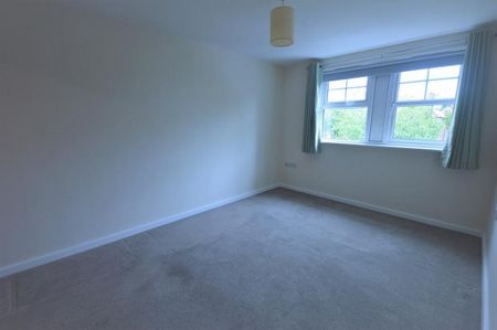 2 Bedroom Apartment To Let - Photo 4