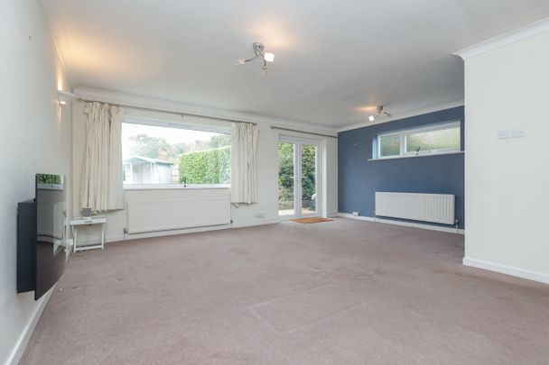 3 bed detached house to rent in Broadwater Avenue, Whitecliff, BH14 - Photo 1