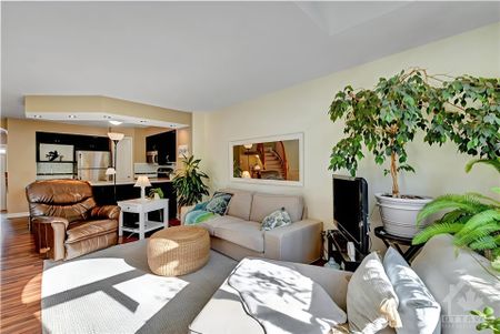 For Lease - 129 Hearst Way, Kanata, Ontario - Photo 2