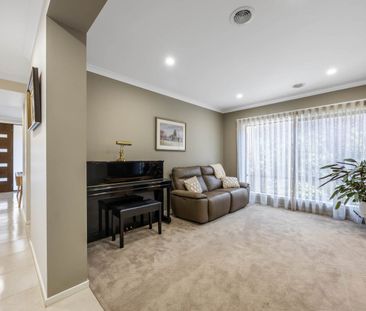 Exceptional Family Comfort in the Rosenthal Estate - Photo 1