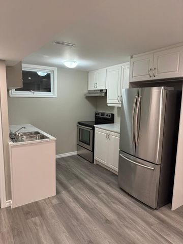 For Lease - 76 Marhsall Street, Barrie, Ontario - Photo 3