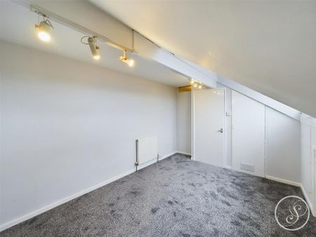 2 bedroom terraced house to rent - Photo 4