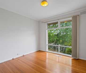 EVERYTHING YOU NEED! - Photo 4