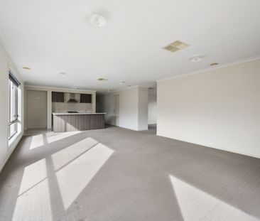 12 Klim Street, Killara VIC 3691 - House For Rent | Domain - Photo 1