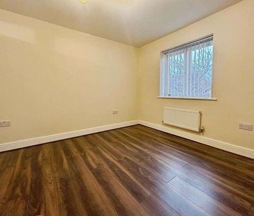 Skomer Island Way, Caerphilly, CF83 - Photo 3