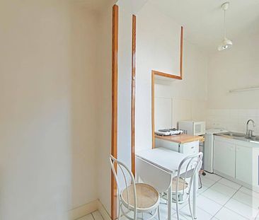 Location appartement t2 42 m² à Saint-Étienne (42000) HYPER CENTRE - Photo 3