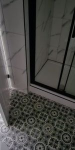 1 bed Flat - To Let - Photo 4