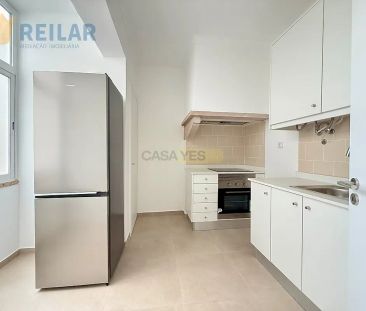 Apartment T2 in Moscavide e Portela, Loures - Photo 1
