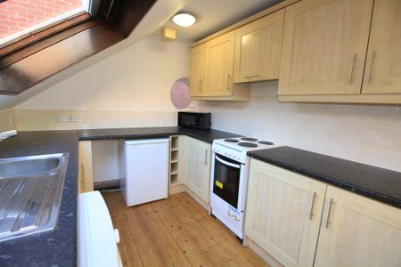 1 bedroom flat to rent - Photo 3