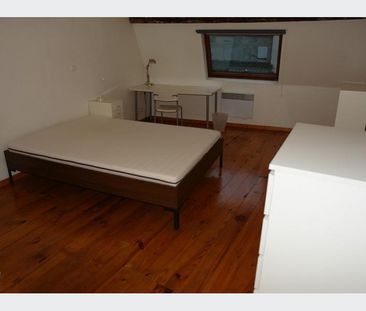 Maison à Louer à LILLE 1010 € - Photo 2