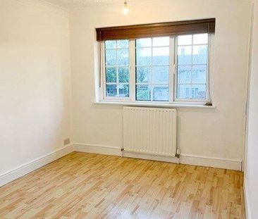 Trumbull Road, Bracknell - Photo 5