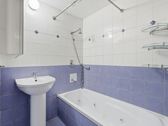 5 Pitcairn Street, Glenorchy TAS 7010 - House For Rent | Domain - Photo 1