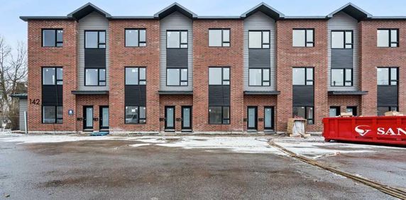🏗️ NOUVEAU PROJET EN CONSTRUCTION 5 1/2 Disponible à partir de maintenant– Ste-Martine - Photo 2