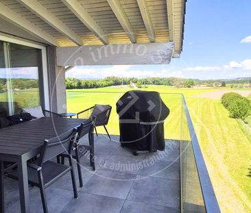 Beautiful 3.5-room attic apartment for rent in Grandsivaz - Photo 2