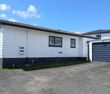 Comfortable 3-Bedroom Home in Randwick Park - Photo 3