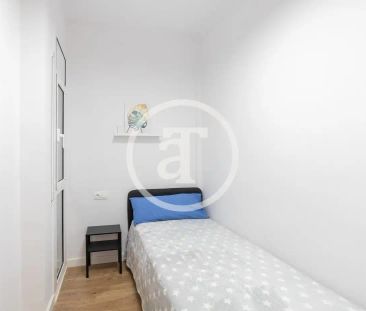 Barcelona Capital - Photo 3