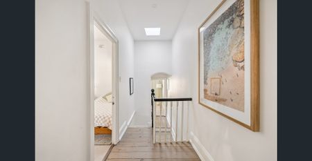 Three-bedroom terrace in a prime Surry Hills position - Photo 4