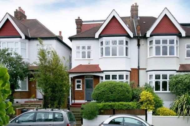 5 bedroom semi-detached house to rent - Photo 1