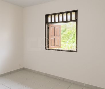 Location Appartement 2 pièces 33m² MATOURY 97351 - Photo 5