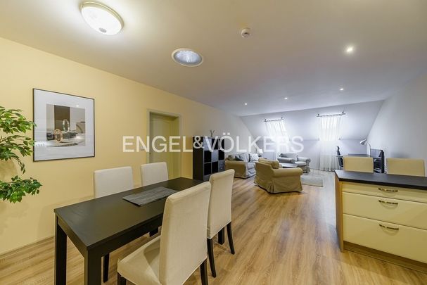 Apartment for rent, 3+kk - 2 bedrooms, 93m - Photo 1