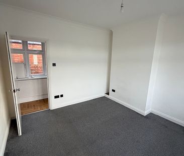 1 Bed Flat, Uppingham Road, LE5 - Photo 3