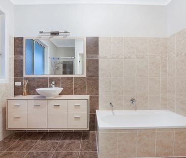 4 Tamarind Street, North Lakes QLD 4509 - House For Rent - $700 | D... - Photo 1