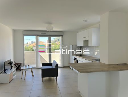 Location Appartement 2 pièces 54m² NIMES 30000 - Photo 3