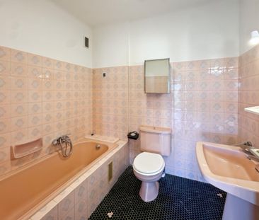 Location Appartement 3 pièces 102m² ANTIBES 06600 - Photo 6